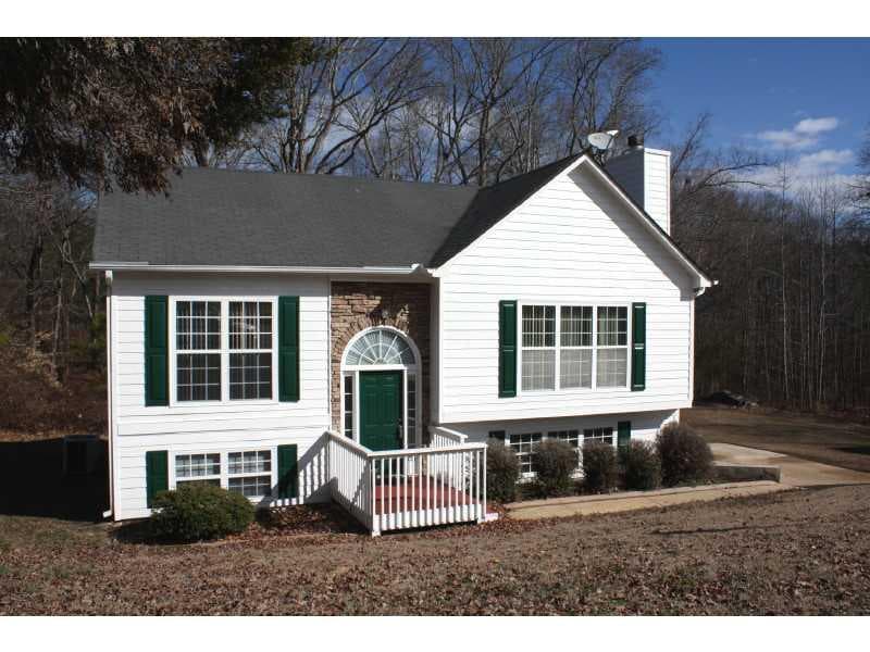 1925 Hampton Creek Lane, Hoschton, GA 30548 — most recent listing photo