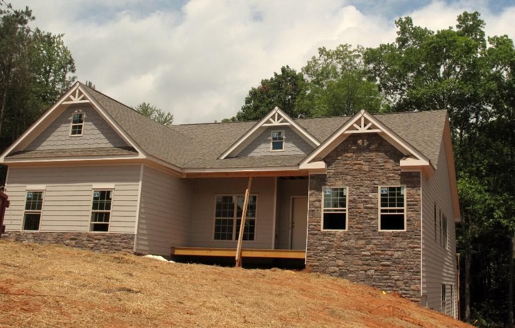 4 bedroom single family residence sold at 6145 PROVIDENCE LAKE Drive, Gainesville, GA 30506
