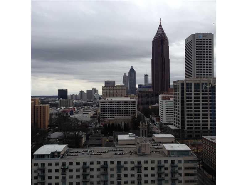 2 bedroom, 1,320 sq ft condominium sold at 855 Peachtree Street 1709, Atlanta, GA 30308