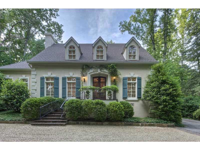 4 bedroom, 4,300 sq ft single family residence sold at 4224 E Conway Drive, Atlanta, GA 30327