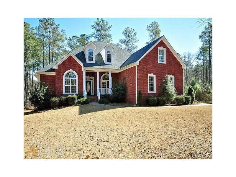 4 bedroom single family residence sold at 230 MOUNTAIN LAUREL Way, Fayetteville, GA 30215