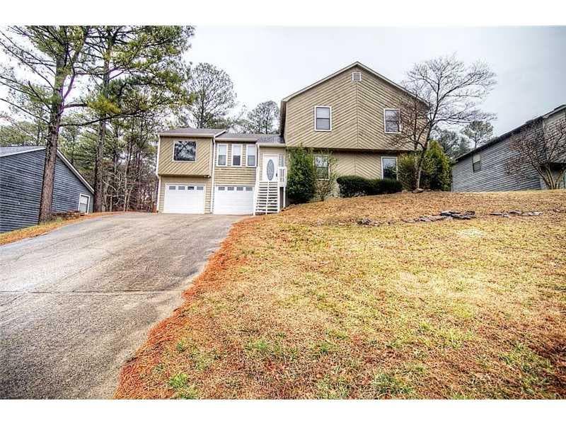 4 bedroom single family residence sold at 3867 Nowlin Road, Kennesaw, GA 30144
