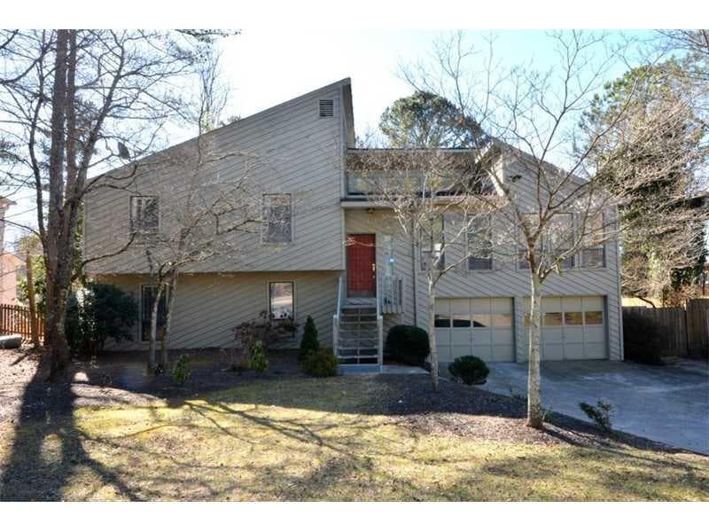 9125 Eves Circle, Roswell, GA 30076 — most recent listing photo