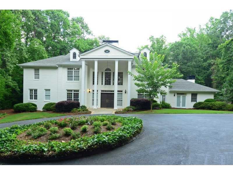 6 bedroom, 7,890 sq ft single family residence sold at 1751 Garraux Road, Atlanta, GA 30327