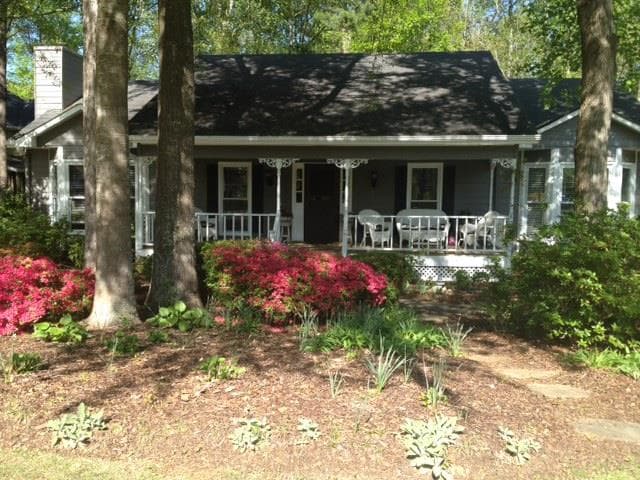 1160 Tumbleweed Trail, Kennesaw, GA 30152 — most recent listing photo