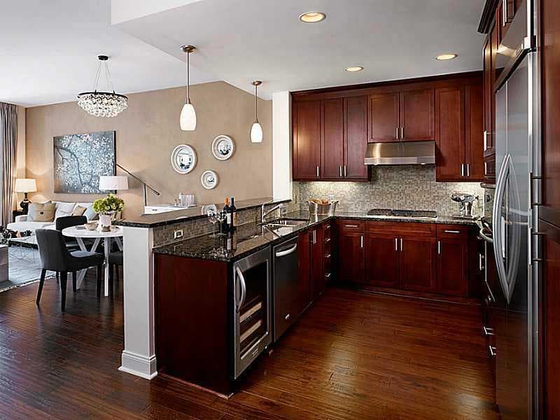 1 bedroom, 1,049 sq ft condominium sold at 270 17th Street 1806, Atlanta, GA 30363