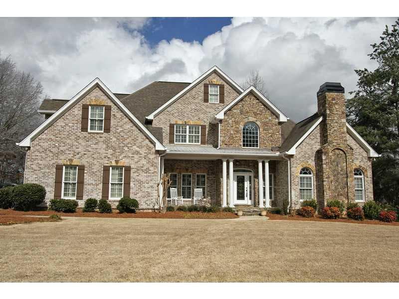 5 bedroom, 5,708 sq ft single family residence sold at 1915 Gene Sarazen Way, Braselton, GA 30517