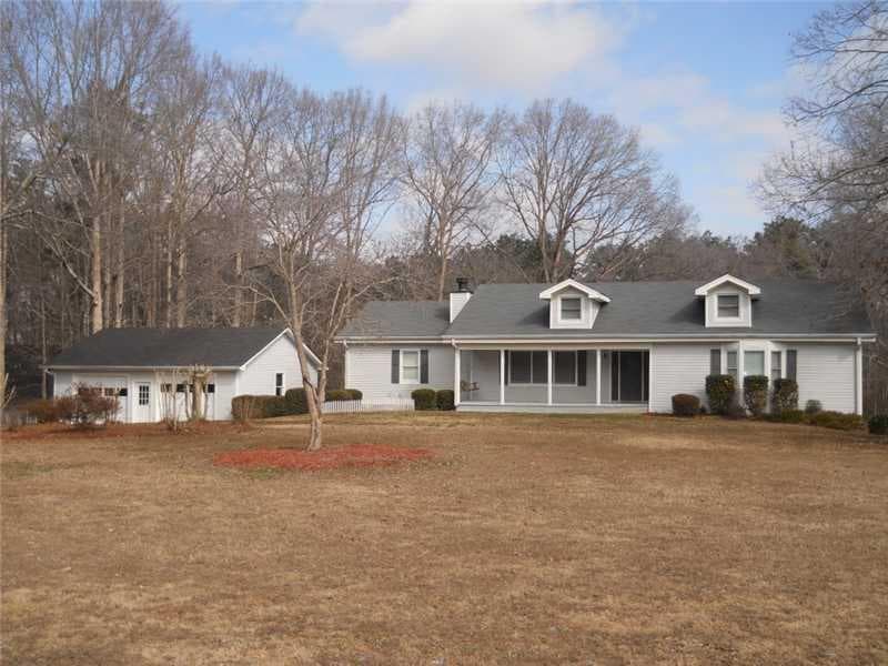5 bedroom, 2,134 sq ft single family residence sold at 5278 Lake Carlton Road, Loganville, GA 30052