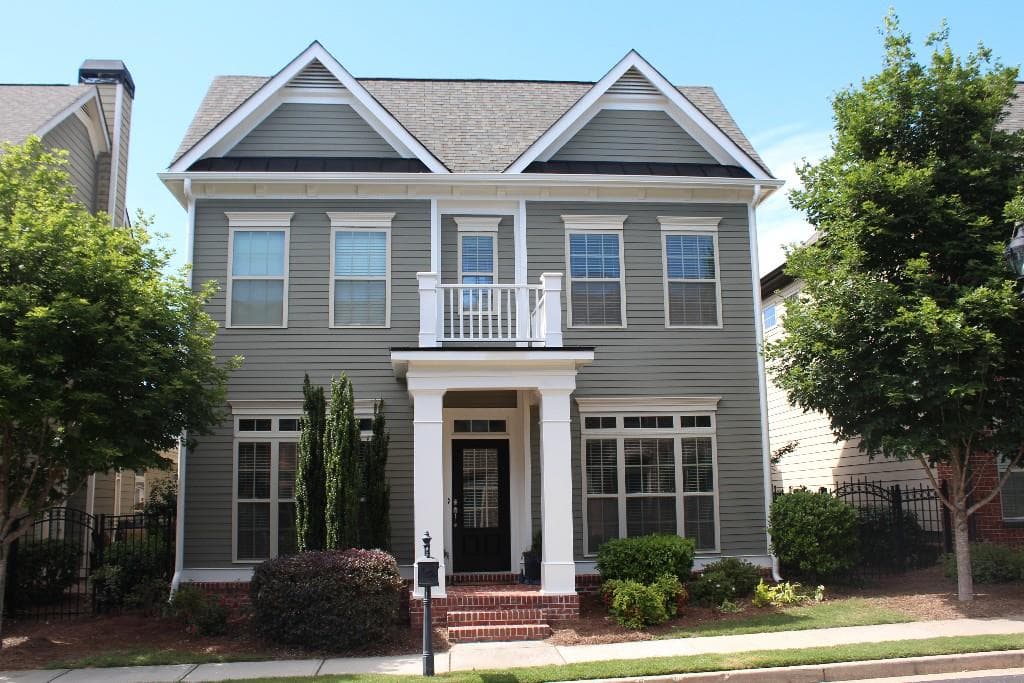 3 bedroom, 2,700 sq ft single family residence sold at 311 BARBADOS Lane, Suwanee, GA 30024