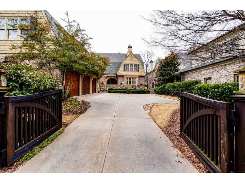 3936 Lower Roswell Road, Marietta, GA 30068 — most recent listing photo