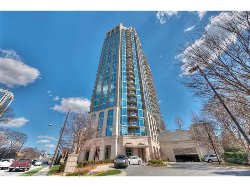 3 bedroom, 2,010 sq ft condominium sold at 2795 Peachtree Road 906, Atlanta, GA 30305