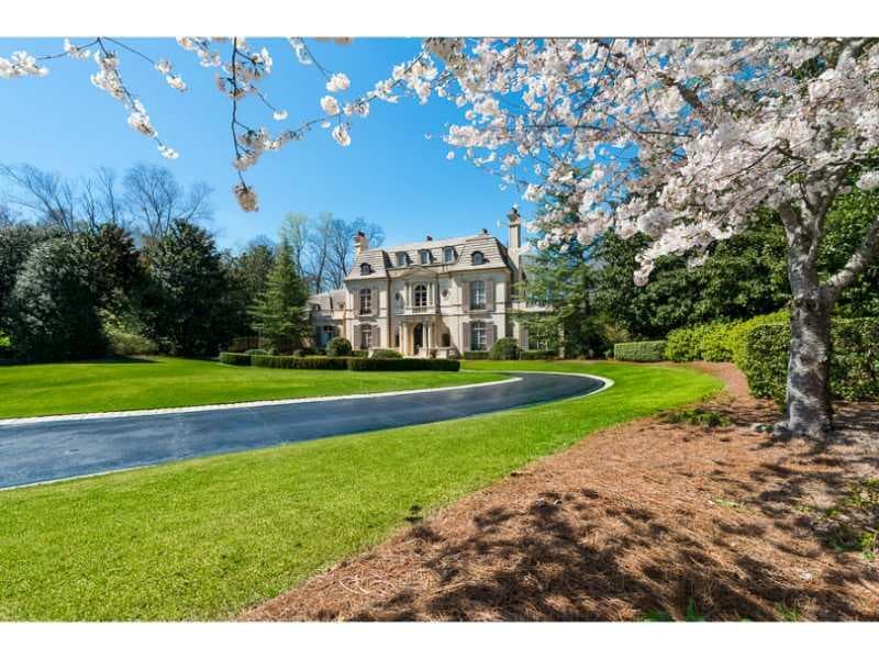 7 bedroom, 18,000 sq ft single family residence sold at 3605 Tuxedo Court, Atlanta, GA 30305
