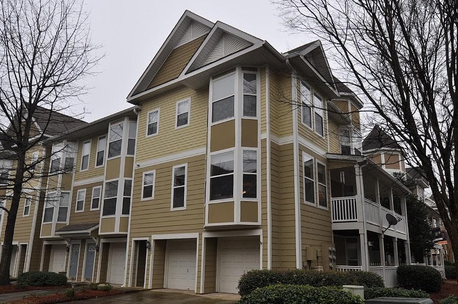 3 bedroom, 1,878 sq ft condominium sold at 951 Glenwood Avenue 1204, Atlanta, GA 30316
