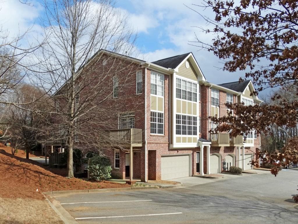 2 bedroom, 2,183 sq ft townhouse sold at 445 N Sessions Street 408, Marietta, GA 30060