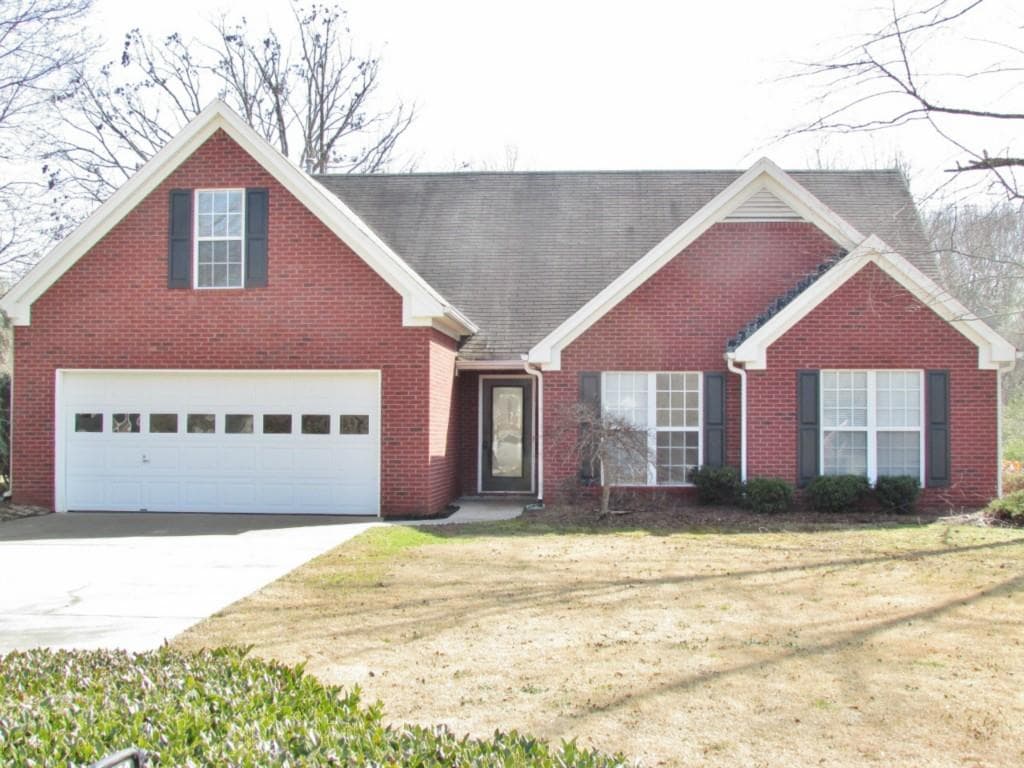 7430 Valley Landing Court, Cumming, GA 30041 — most recent listing photo