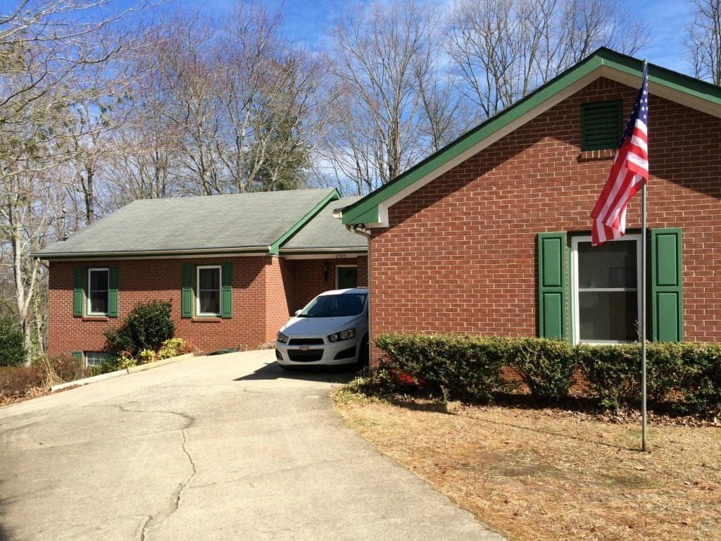 2705 Lakeside Trail, Cumming, GA 30041 — most recent listing photo