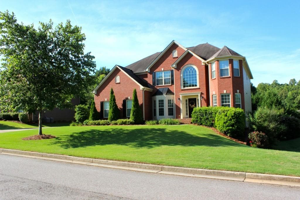 811 Ashley Lane, Canton, GA 30115 — most recent listing photo