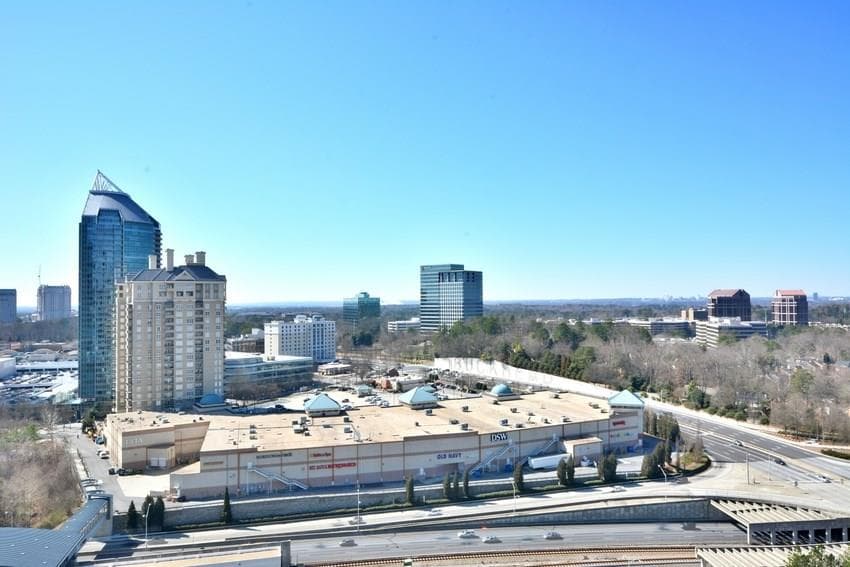1 bedroom condominium sold at 3445 Stratford Road 1202, Atlanta, GA 30326