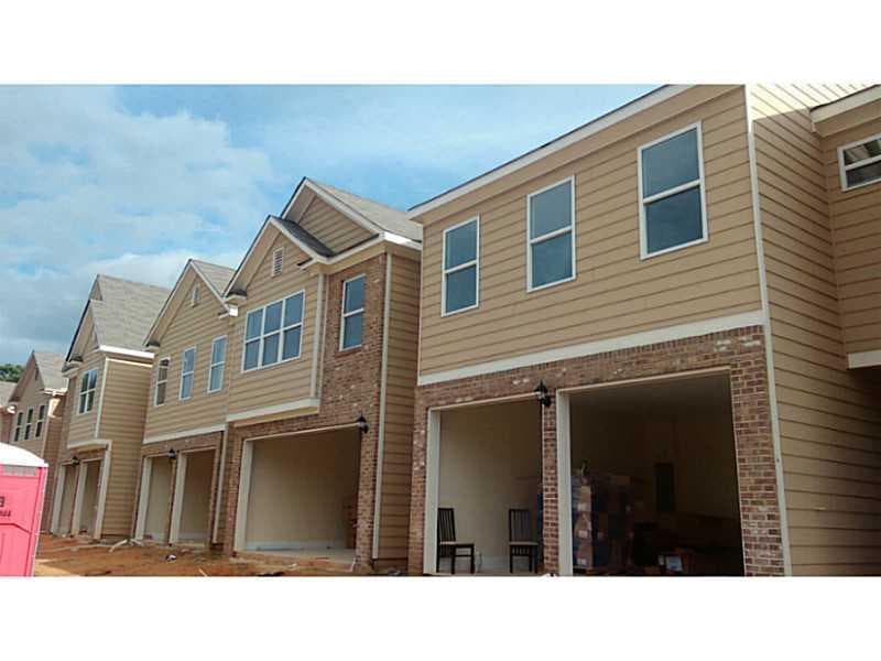 3 bedroom townhouse sold at 206 Oakland Hills Way 206, Lawrenceville, GA 30044