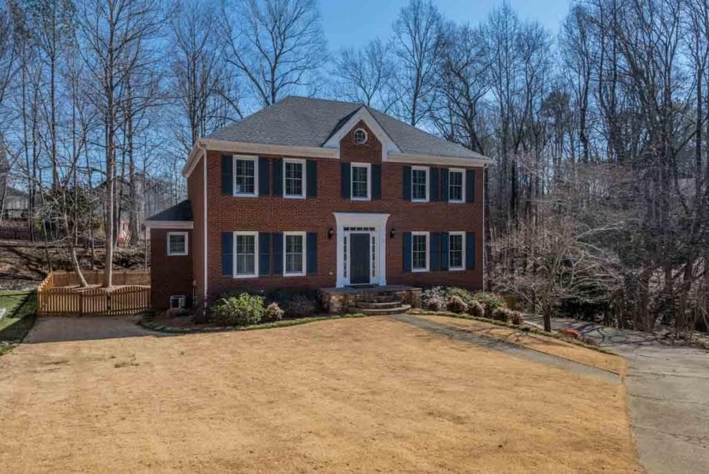 4 bedroom, 2,408 sq ft single family residence sold at 4034 Song Thrush Court, Roswell, GA 30075