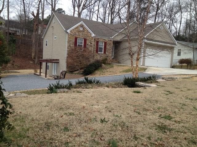 2979 Pine Hill Drive, Kennesaw, GA 30144 — most recent listing photo