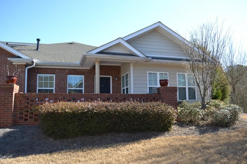 135 Villa Park Circle ., Stone Mountain, GA 30087 — most recent listing photo