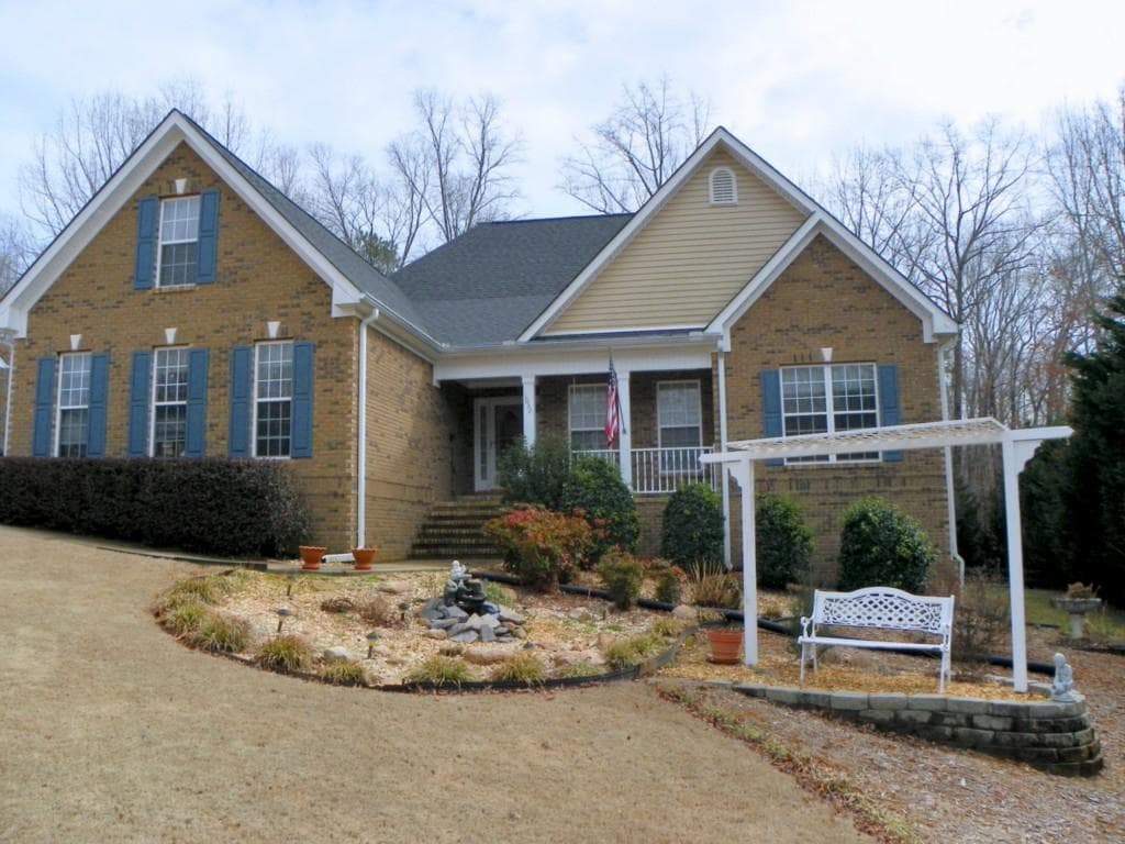 1032 Monticello Drive, Monroe, GA 30655 — most recent listing photo