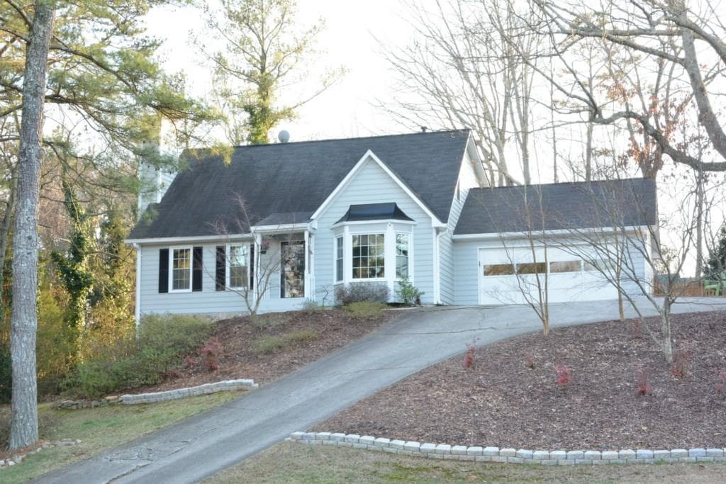 9177 Eves Circle, Roswell, GA 30076 — most recent listing photo