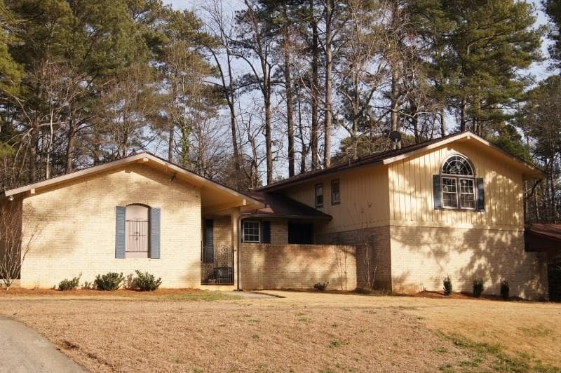 4583 Sharon Valley Court, Dunwoody, GA 30338 — most recent listing photo