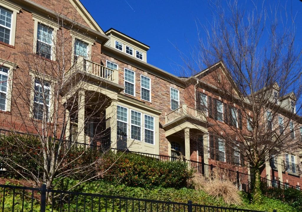 379 Ardmore Court, Atlanta, GA 30309 — most recent listing photo