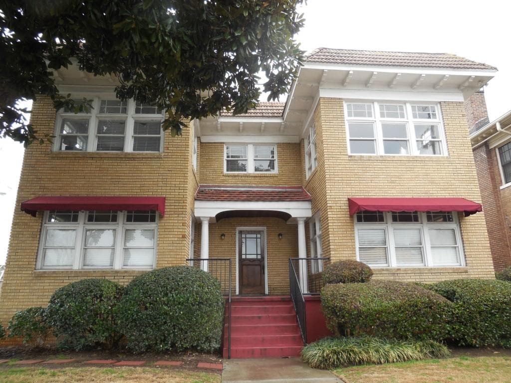 2 bedroom, 973 sq ft condominium sold at 653 N Highland Avenue 2, Atlanta, GA 30306