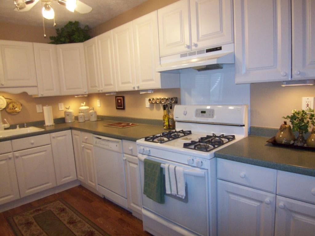 404 Wynnes Ridge Circle 404, Marietta, GA 30067 — most recent listing photo