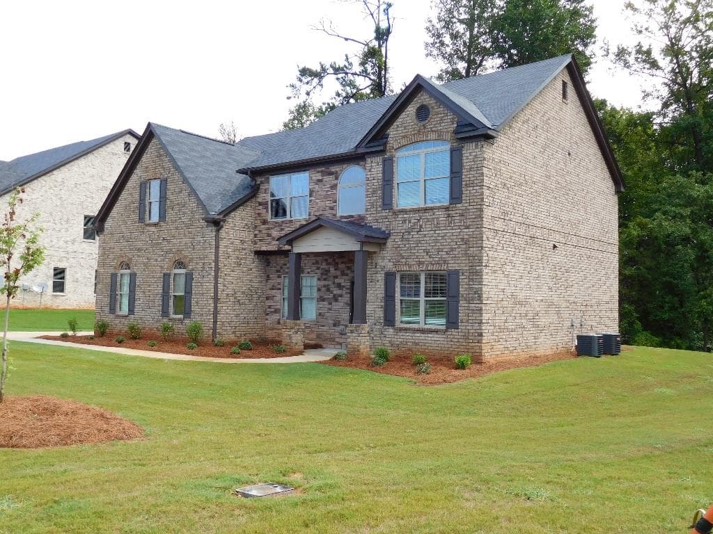 5 bedroom single family residence sold at 189 Snow Bird Drive, Hampton, GA 30228
