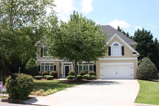 2000 Knightsbridge Way, Alpharetta, GA 30004 — most recent listing photo