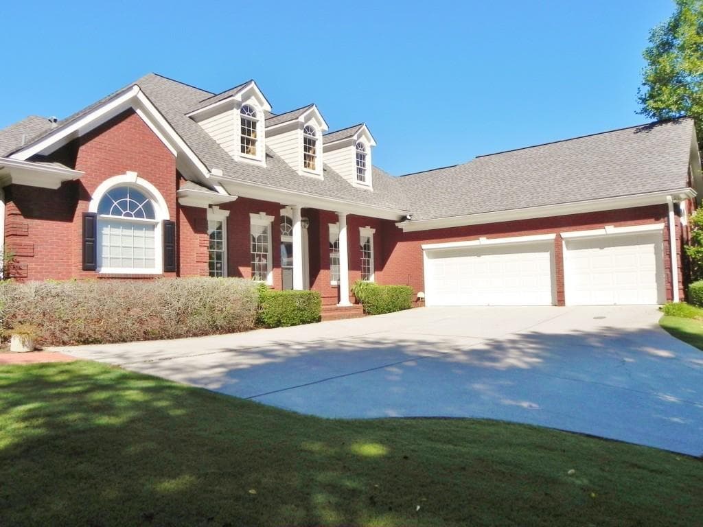 105 Masters Circle, Woodstock, GA 30188 — most recent listing photo