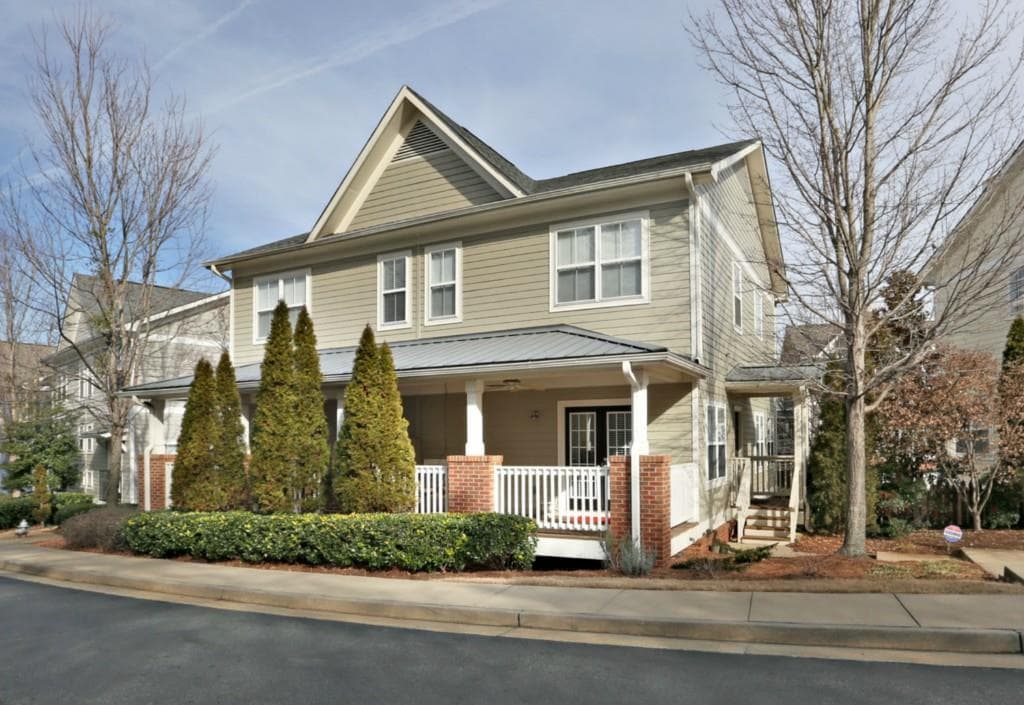 239 Carlyle Park Drive 239, Atlanta, GA 30307 — most recent listing photo