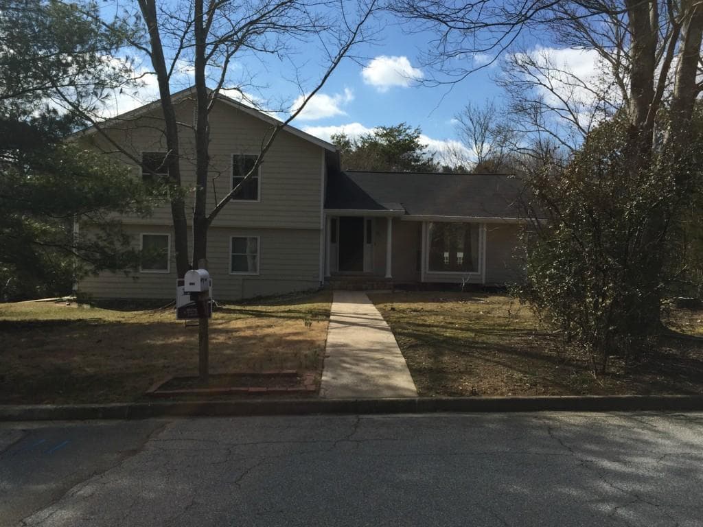 125 Cedar Trace, Roswell, GA 30075 — most recent listing photo