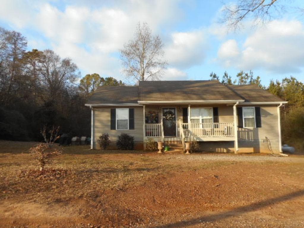 3 bedroom, 1,196 sq ft single family residence sold at 148 Persons Road, Cedartown, GA 30125