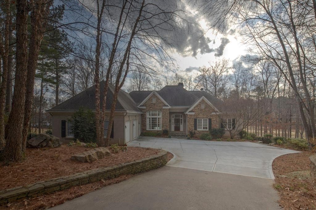 4 bedroom single family residence sold at 2014 Palmetto Dunes Court, Johns Creek, GA 30097
