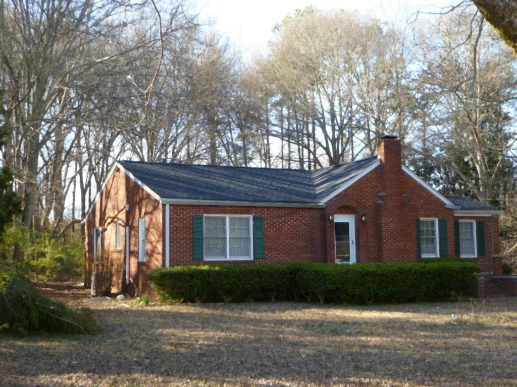 3 bedroom single family residence sold at 53 Horton Street, Winder, GA 30680