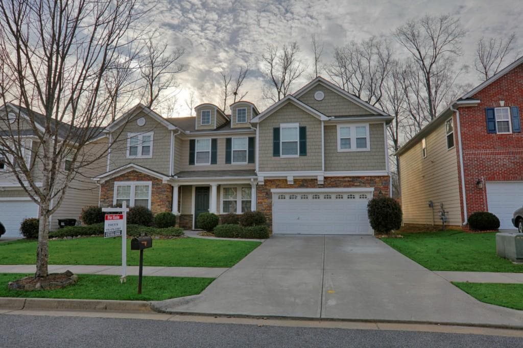 6138 Park Leaf Walk, Buford, GA 30518 — most recent listing photo