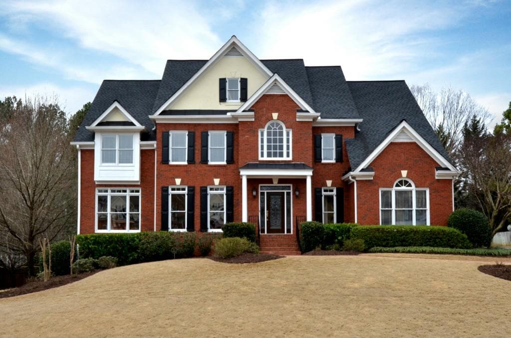 5 bedroom single family residence sold at 3166 Denton Place, Roswell, GA 30075