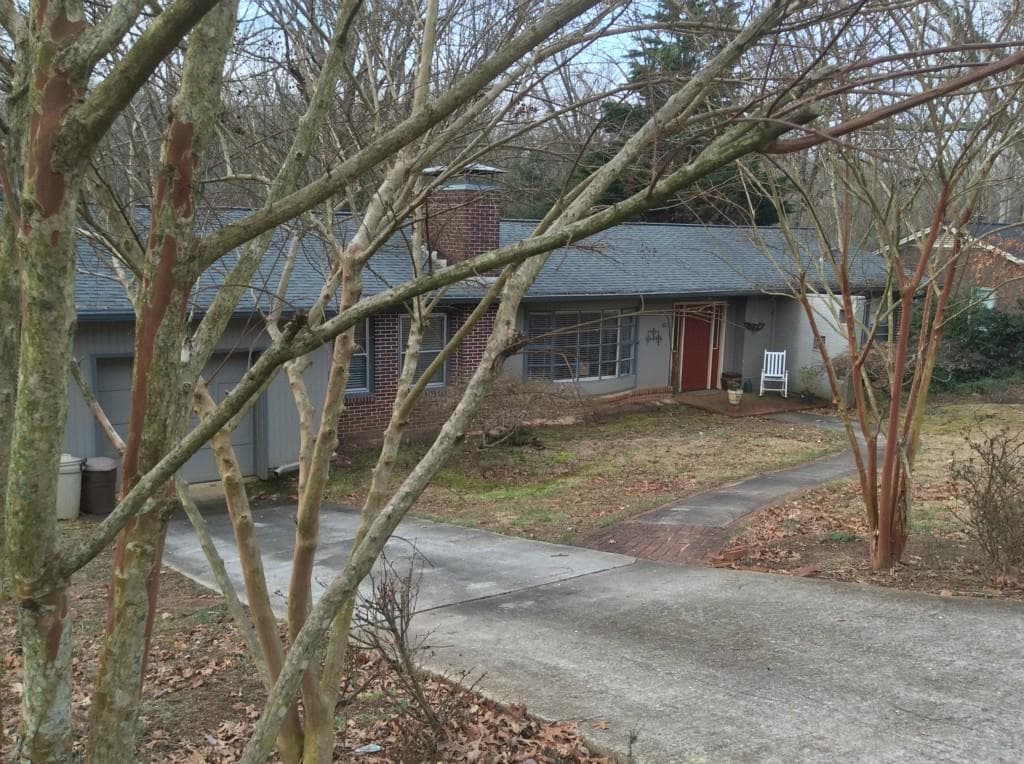 625 Holly Drive, Gainesville, GA 30501 — most recent listing photo