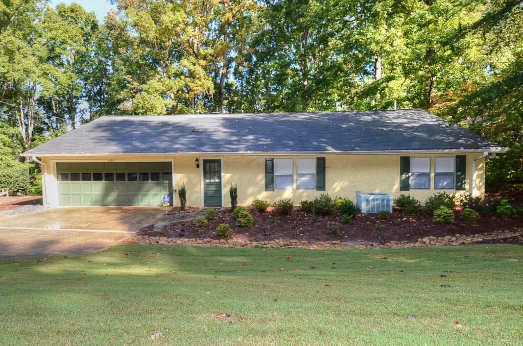 6905 Lakeside Place, Gainesville, GA 30506 — most recent listing photo