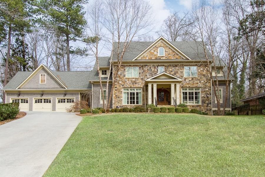 6 bedroom, 6,235 sq ft single family residence sold at 649 Edinboro Road, Atlanta, GA 30327