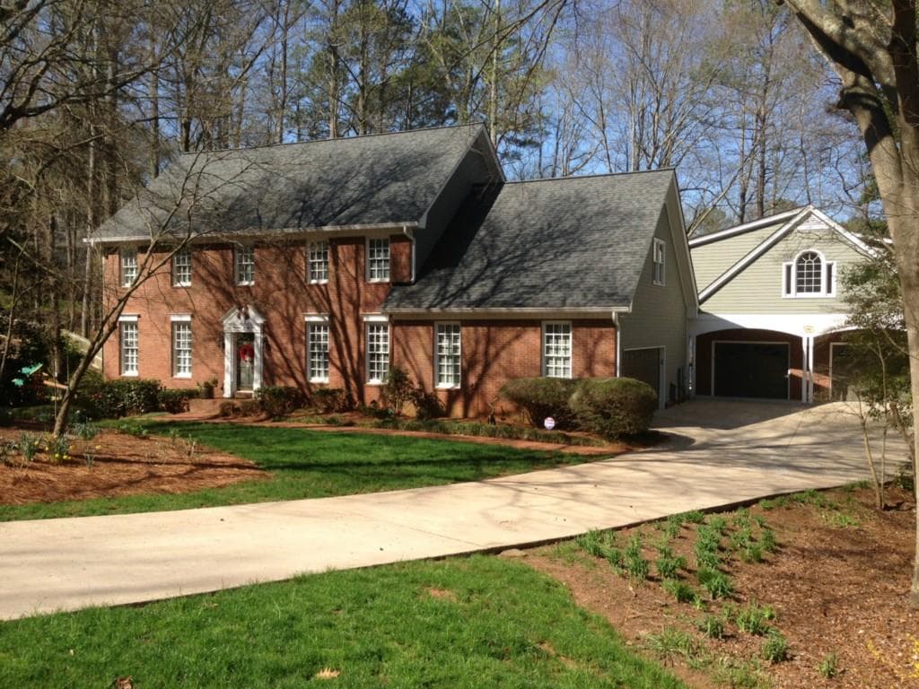 4 bedroom, 5,459 sq ft single family residence sold at 195 Mountain Brook Drive, Marietta, GA 30064