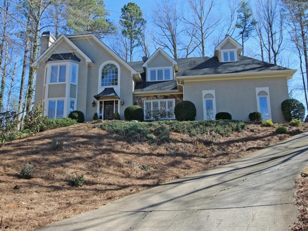 976 Forest Pond Circle, Marietta, GA 30068 — most recent listing photo