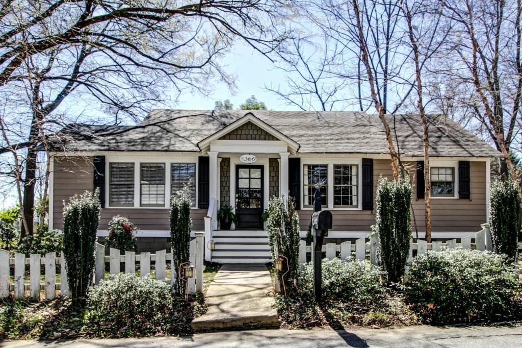 1360 Cambridge Avenue, East Point, GA 30344 — most recent listing photo