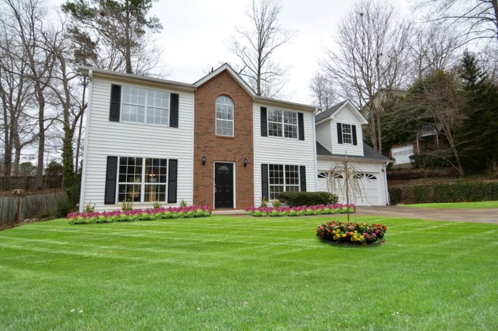 4824 Old Field Drive, Kennesaw, GA 30144 — most recent listing photo
