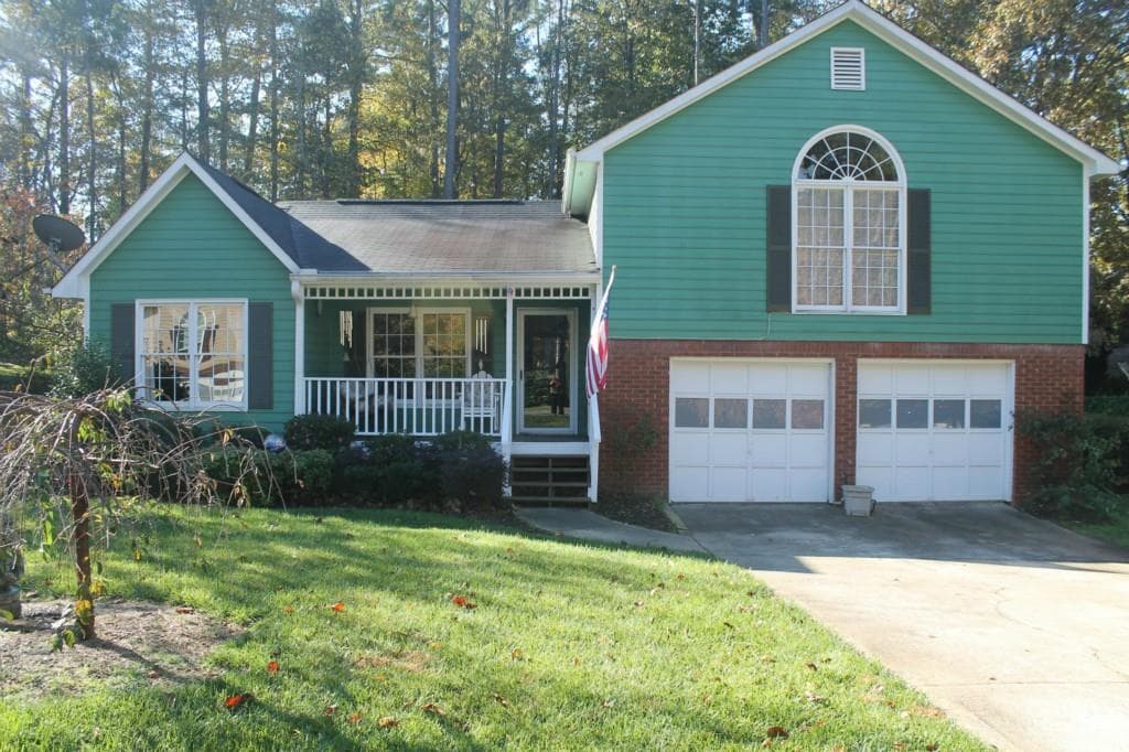 3910 Robin Court, Acworth, GA 30101 — most recent listing photo